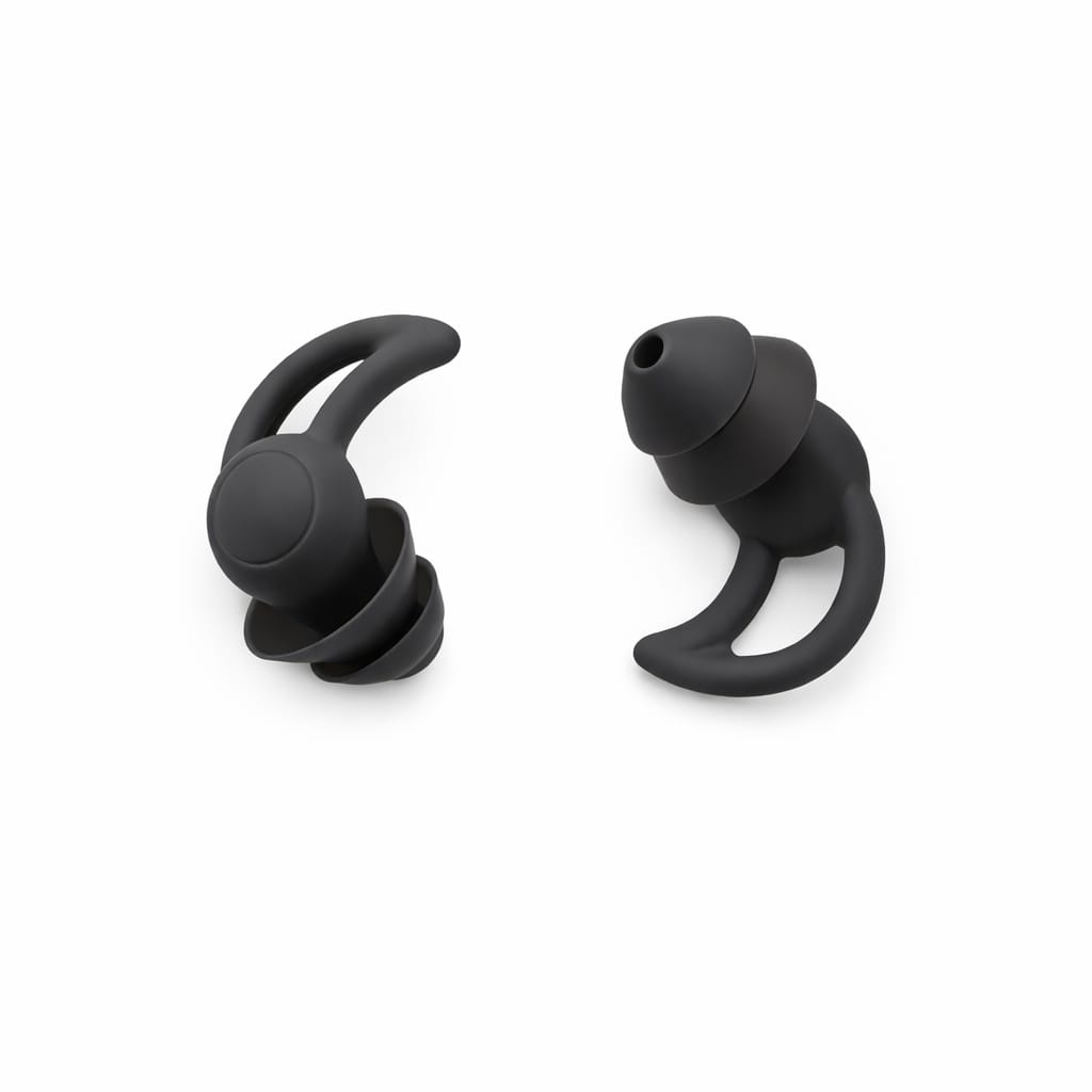 Pehmeät silikonikorvatulpat nukkumiseen valkoisella taustalla